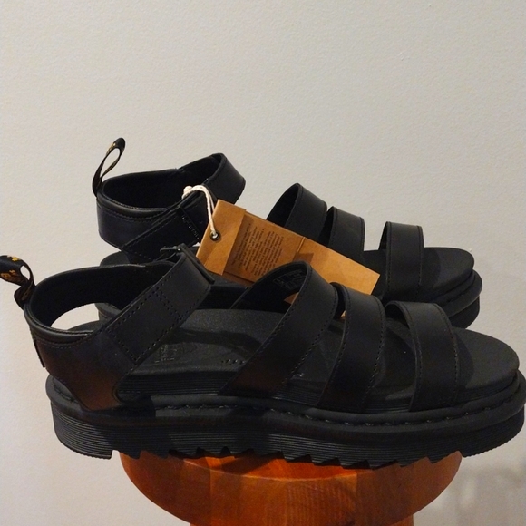 Sold!! Doc Martens Leather Sandals Size Women 10 Men 8- Blaire Gladiator NWT - Picture 13 of 15